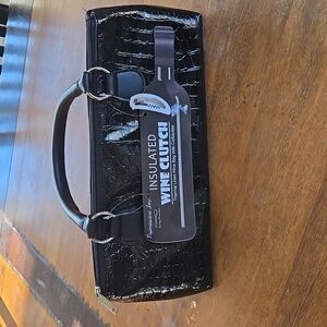 Insulated wine bag clutch black